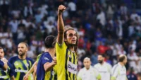 Keributan Usai Pertandingan Fenerbahce vs Lyon