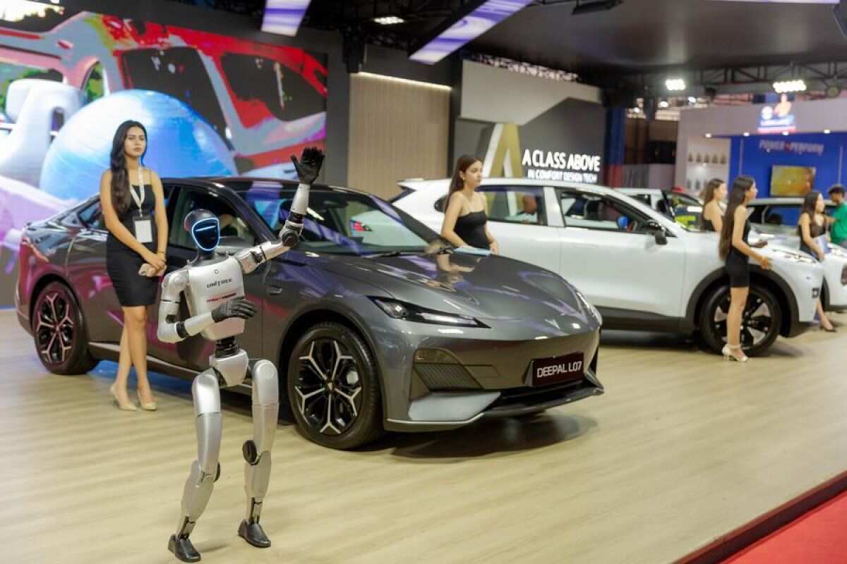 Ajang NADA Auto Show ke-18 Nepal resmi dibuka di Kathmandu