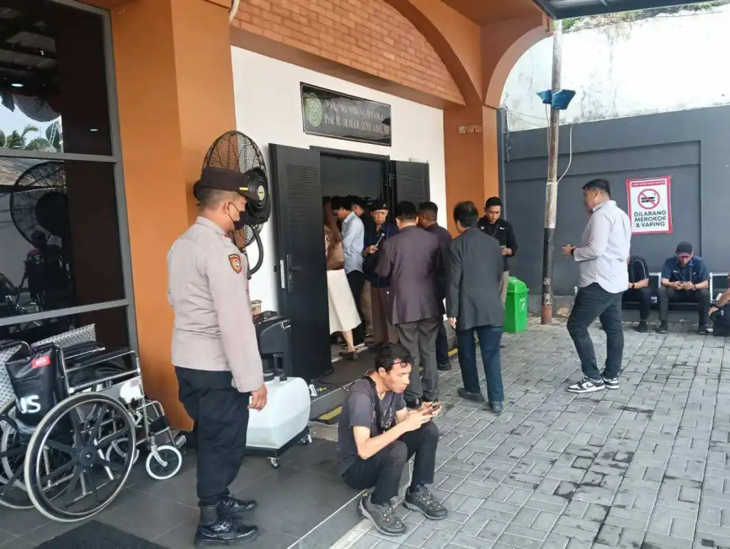 Sidang Praperadilan Roy Suryo Berakhir, Majelis Hakim Tolak Permohonan Pemohon