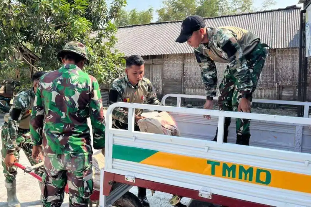 IMG-20260810-WA0094 H-Minus 5 Penutupan TMMD 129 Bojonegoro: Satgas Kebut Penyelesaian Rumah Pak Kardo di Tengah Medan Sulit