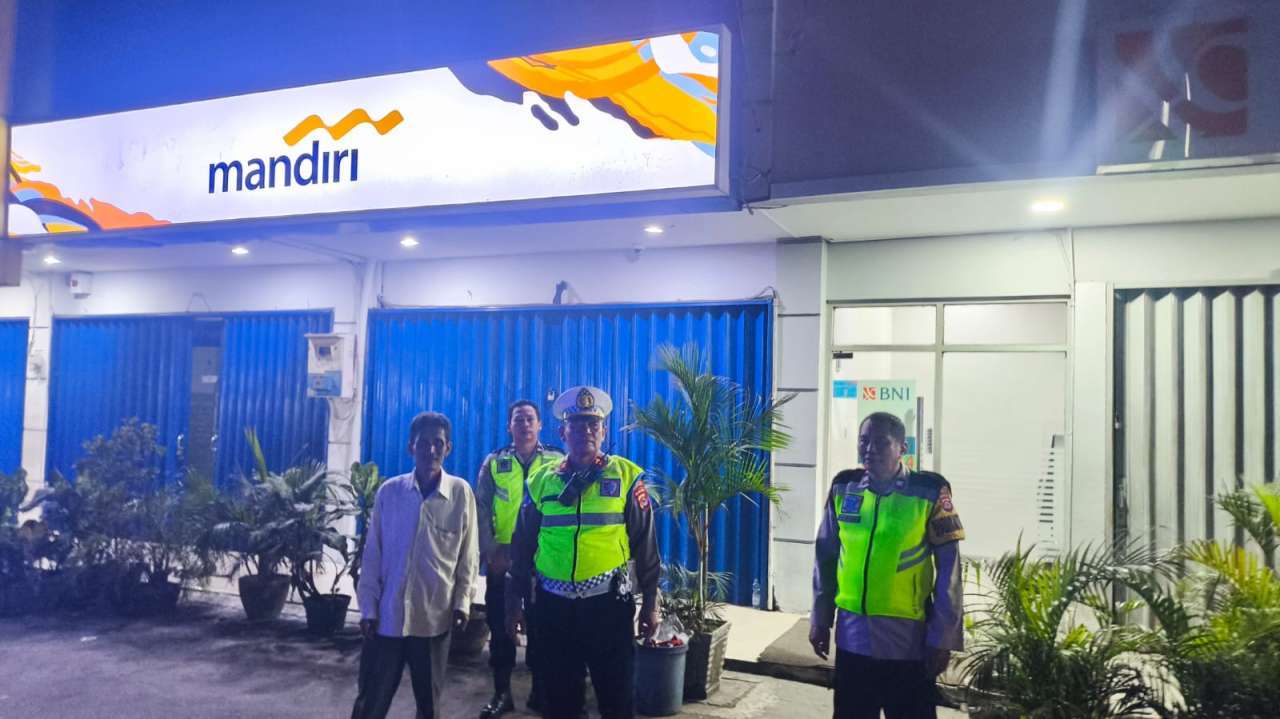 IMG-20260816-WA0059 IPTU Udi Muhdi Pimpin Patroli KRYD Polsek Cikupa, Sasar Titik Rawan Gangguan Kamtibma