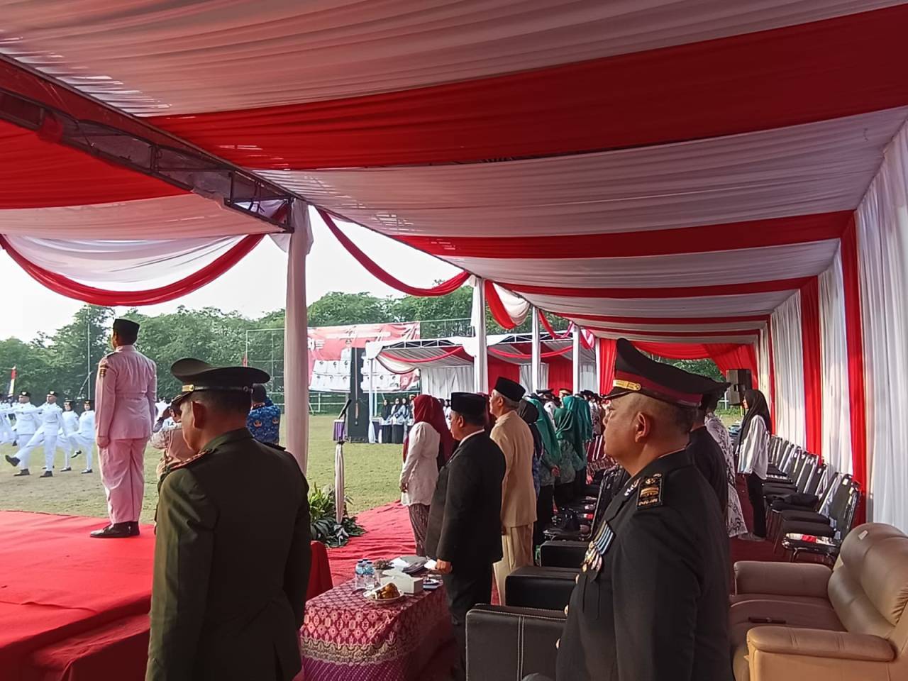 IMG-20260817-WA0033 AKP Susanto Pimpin Upacara Penurunan Bendera HUT ke-81 RI Tingkat Kecamatan Cikupa