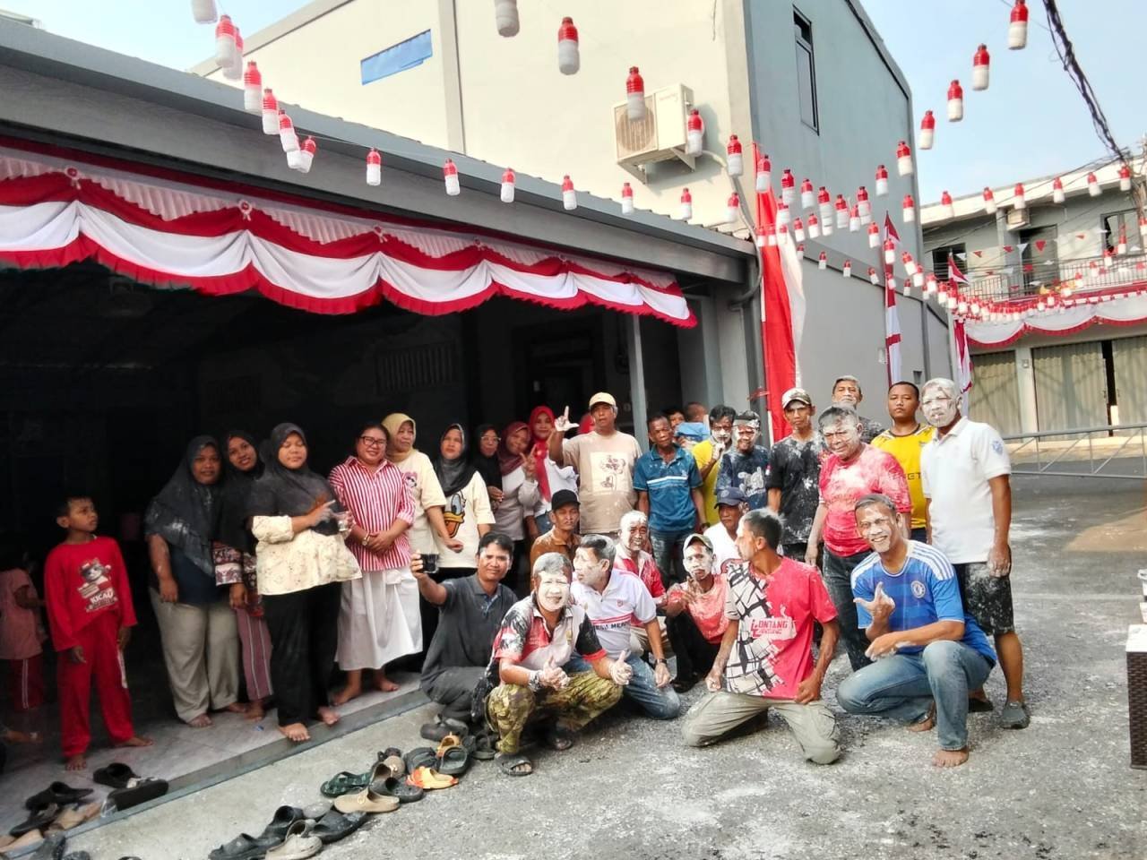 IMG-20260817-WA0067 Warga Kelapa Dua Wetan Tumpah Ruah Ikuti Lomba Kemerdekaan HUT Ke-81 RI