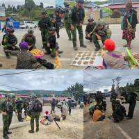 Marinir Datang, Mama-Mama Enarotali Senang, Hasil Bumi Laris Manis