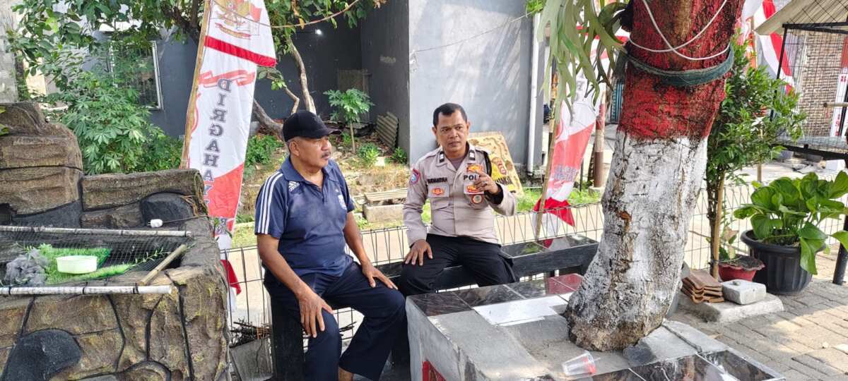 IMG-20260826-WA0048 Bhabinkamtibmas Polsek Cikupa Sambangi Ketua RW 09 Bukit Tiara, Perkuat Cooling System