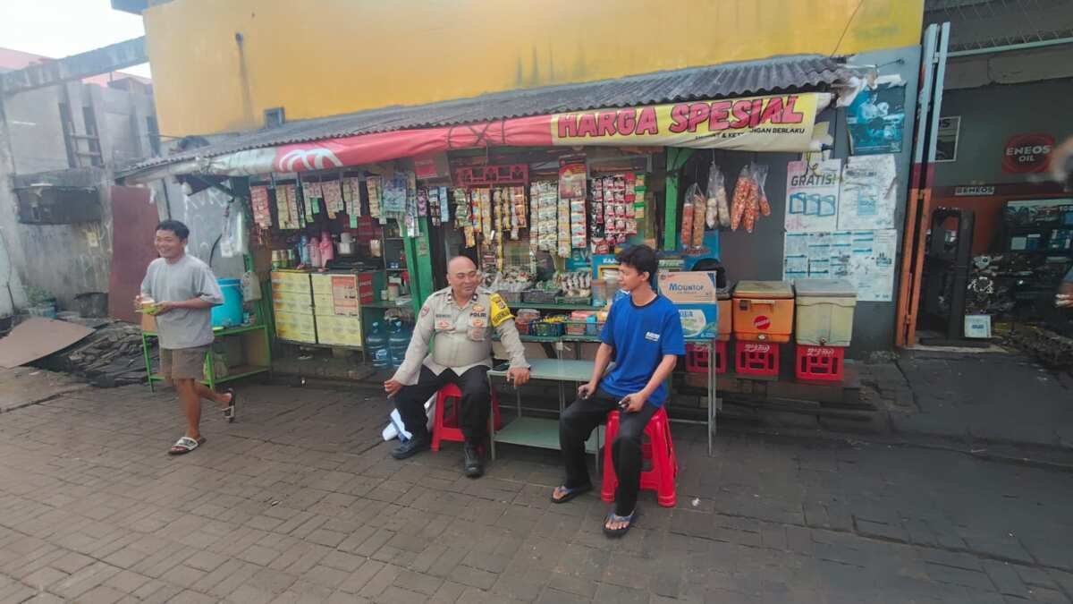 IMG-20260829-WA0012 Bhabinkamtibmas Desa Budimulya Jalankan Program Poliran, Dorong Warga Tetap Produktif dan Jaga Kamtibmas