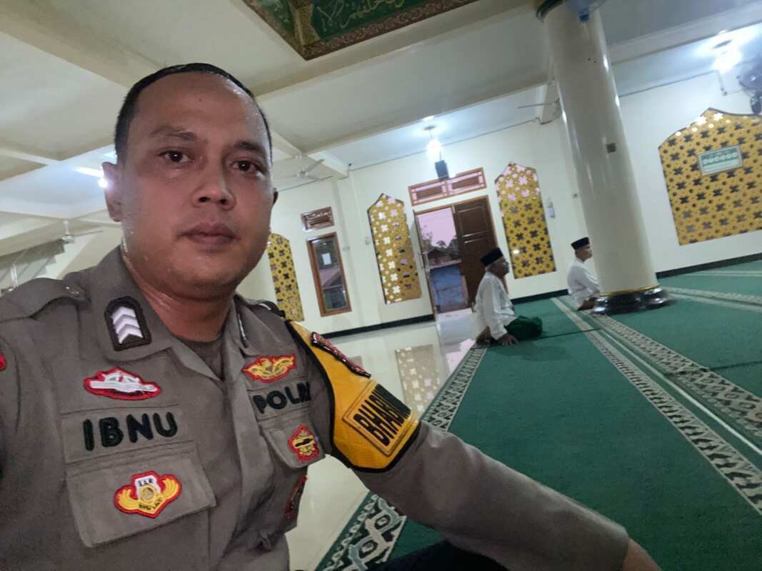 Bhabinkamtibmas Bunder Laksanakan Subuh Keliling, Perkuat Silaturahmi dan Kamtibmas
