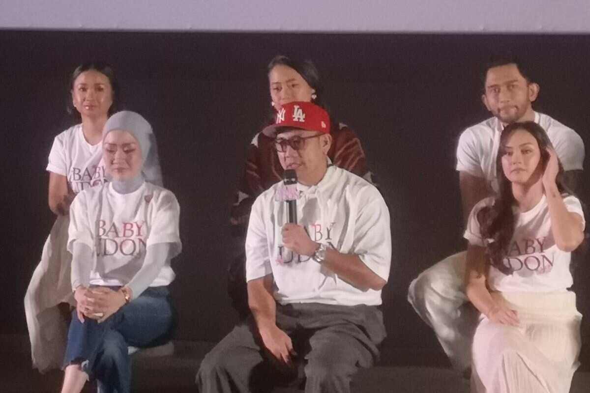 Denny Sumargo akui andil istri pengaruhi karakternya di film Baby Udon