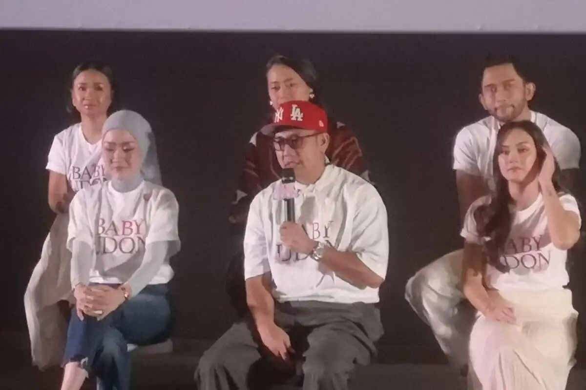 Denny Sumargo akui andil istri pengaruhi karakternya di film Baby Udon