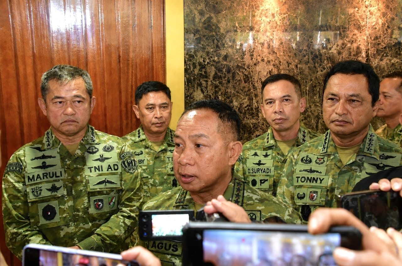 WhatsApp Image 2026-08-10 at 18.48.07 Panglima TNI Imbau Masyarakat Tidak Mudah Terprovokasi Informasi yang Belum Terverifikasi