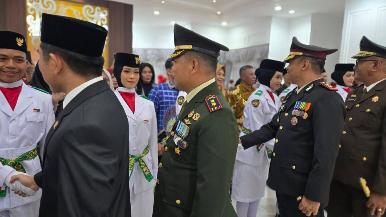 WhatsApp Image 2026-08-16 at 17.51.08 Dandim 0908/Bontang Hadiri Pengukuhan Paskibraka Kota Bontang Tahun 2026
