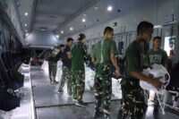 Hari Kedelapan Penanganan Gempa NTT, TNI Salurkan 695,170 Ton Bantuan
