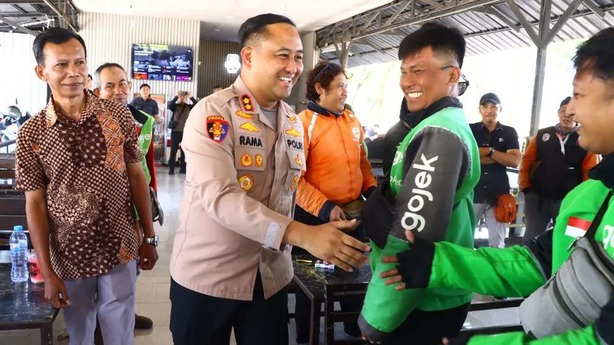Komitmen Driver Ojol dalam Mendukung Kamtibmas di Gresik