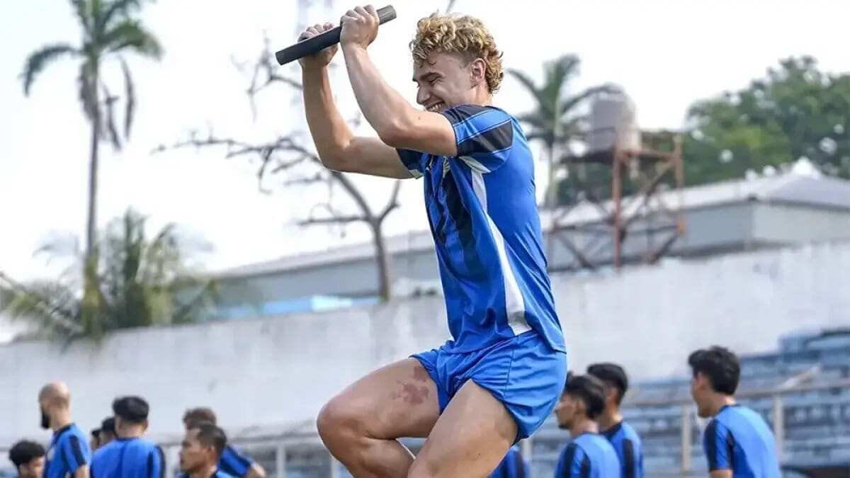 Anton Sojberg Resmi Bergabung dengan Bhayangkara FC Anton Sojberg Resmi Bergabung dengan Bhayangkara FC