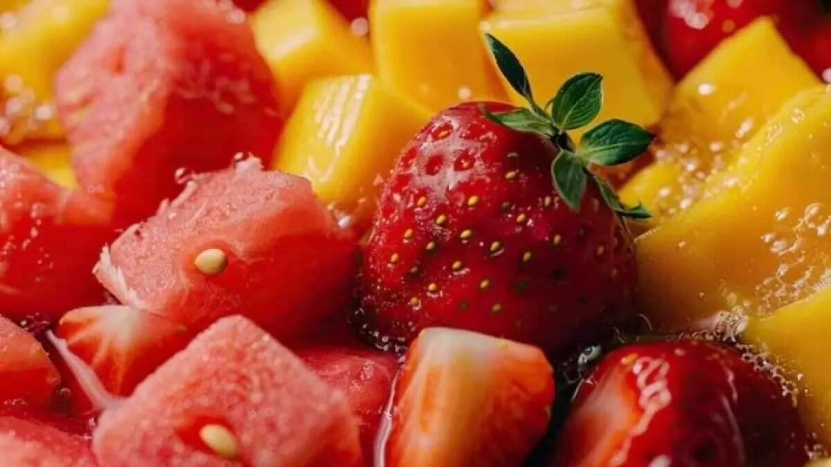 Menjaga Hidrasi Tubuh di Musim Kemarau Melalui Buah-Buahan Menjaga Hidrasi Tubuh di Musim Kemarau Melalui Buah-Buahan
