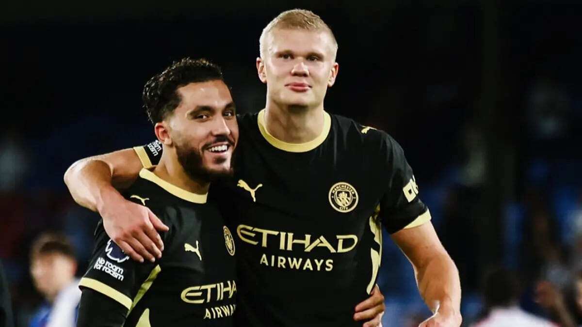 Rayan Cherki Cetak Brace untuk Manchester City Rayan Cherki Cetak Brace untuk Manchester City