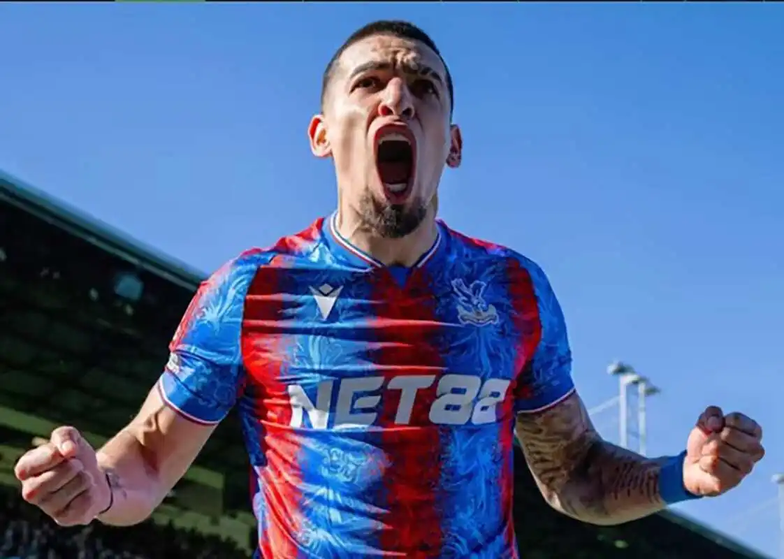 Daniel Munoz Resmi Gabung Nottingham Forest: Kesepakatan Transfer yang Menggembirakan