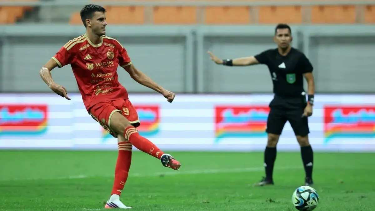 Debut Membanggakan Alexander Jeremejeff Bersama Persija Jakarta Debut Membanggakan Alexander Jeremejeff Bersama Persija Jakarta