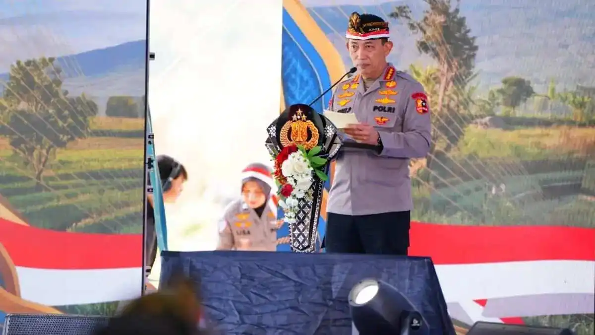 Rotasi 424 Perwira Polri dan Pensiunnya Tiga Jenderal