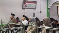 Ziarah KH. Ma’ruf Amin ke Makam Pendiri NU Menjelang Muktamar