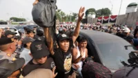 Aksi Unjuk Rasa Warga Pati di Gedung DPR: Tuntutan dan Penjelasan Koordinator AMP