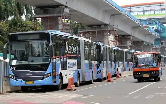 Dampak Aksi Demonstrasi Terhadap Layanan Transjakarta di Jakarta