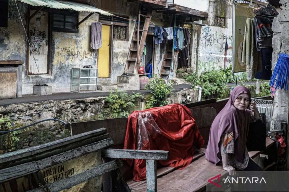 Kementerian PKP-Pemkot percepat tangani 2.000 RTLH di Jakarta Barat Kementerian PKP-Pemkot percepat tangani 2.000 RTLH di Jakarta Barat