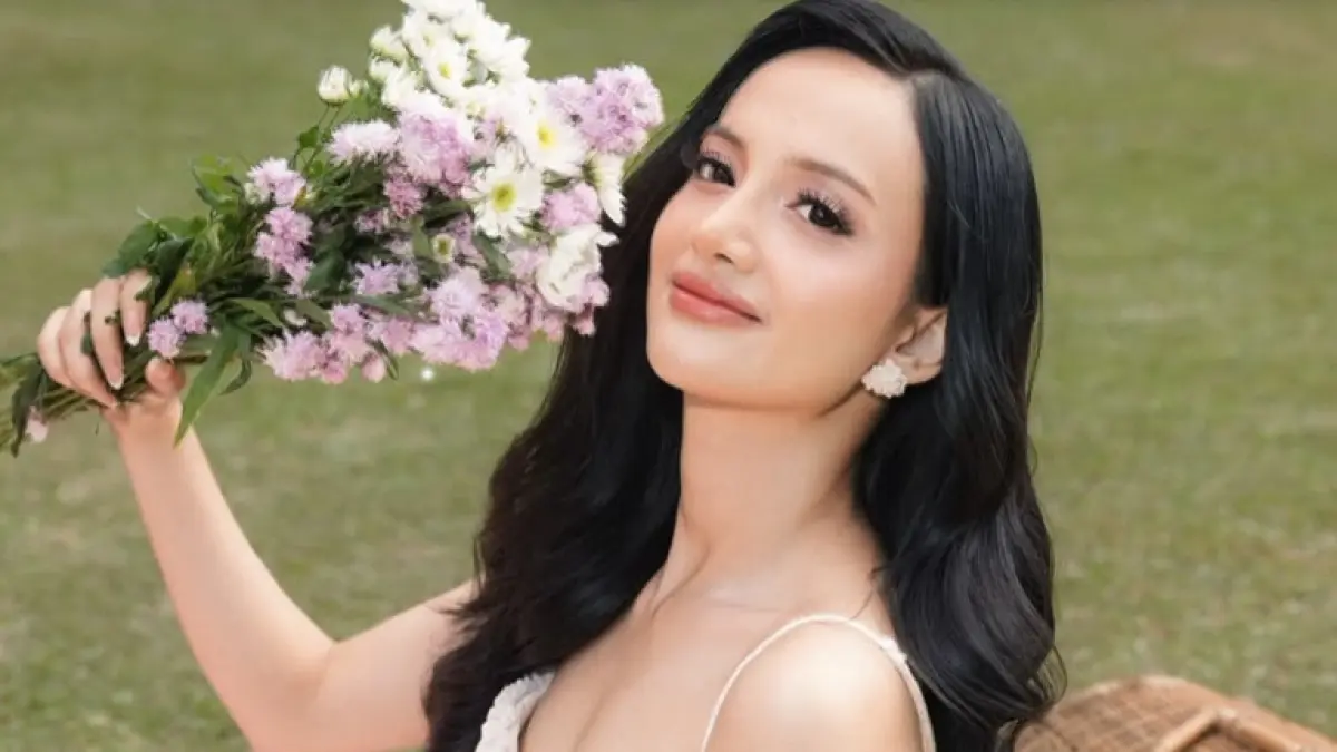 Pesan Kesetiaan dalam Single Terbaru Nisa Farella
