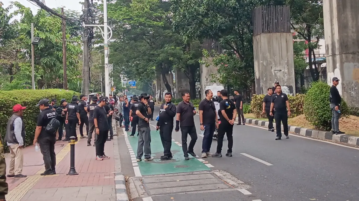 Pengamanan Pasca Demo di DPR RI Pengamanan Pasca Demo di DPR RI