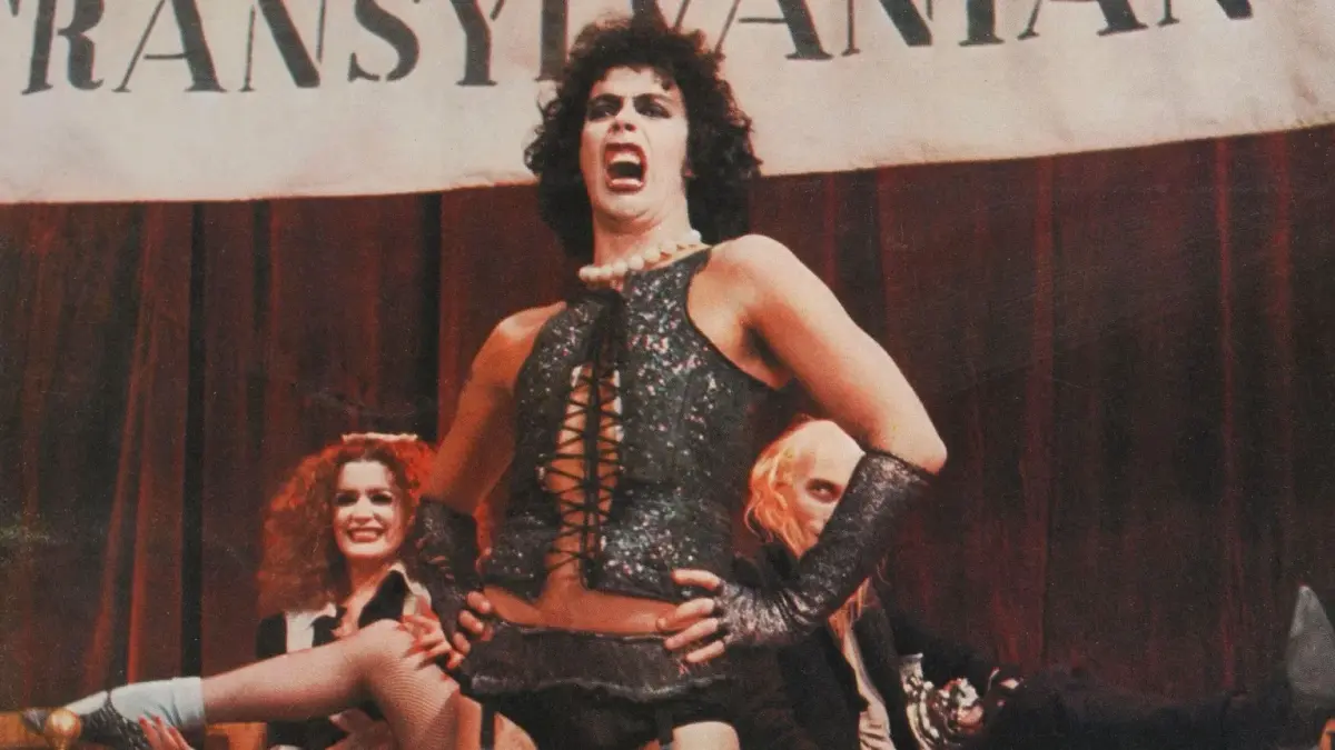 Menghormati Legasi Tim Curry: Sang Bintang The Rocky Horror Picture Show Menghormati Legasi Tim Curry: Sang Bintang The Rocky Horror Picture Show