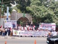 Aksi di Depan Gedung Danareksa, Gerakan Pemuda Nusantara Minta Aktor Intelektual 27 Agustus Diusut