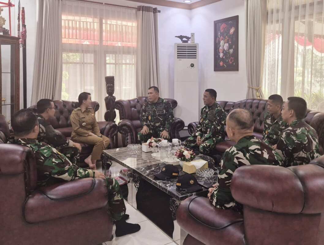 Cegah Karhutla Sesko TNI Angkatan LVI Ajak Masyarakat Perkuat Bersama Pemerintah di Landak