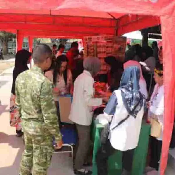Dalam Rangka HUT Ke-81 TNI, Kodim 0908/Bontang Gelar Bazar Murah