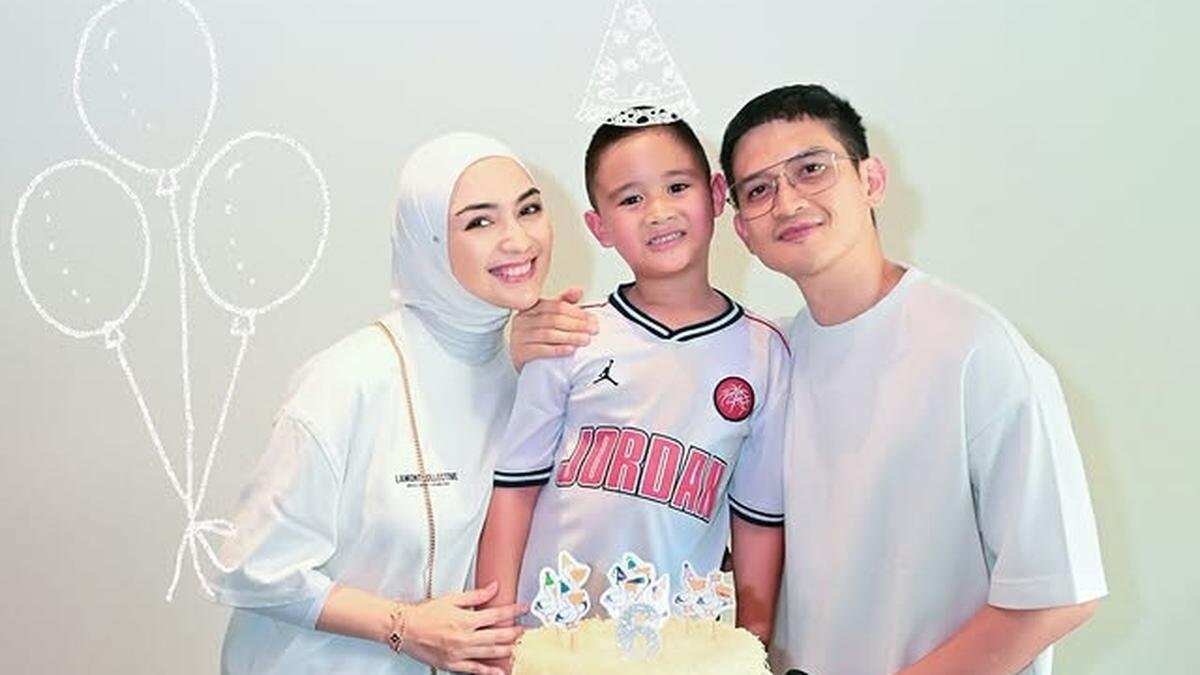Perayaan Ulang Tahun Athar ke-6 yang Sederhana dan Meriah