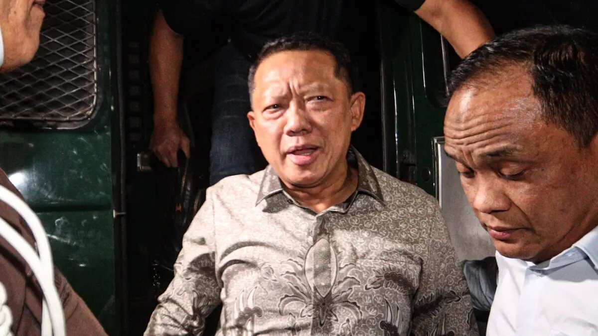 Bantahan Aliran Uang Rp 40 Miliar Dalam Kasus Tan Kian Bantahan Aliran Uang Rp 40 Miliar Dalam Kasus Tan Kian