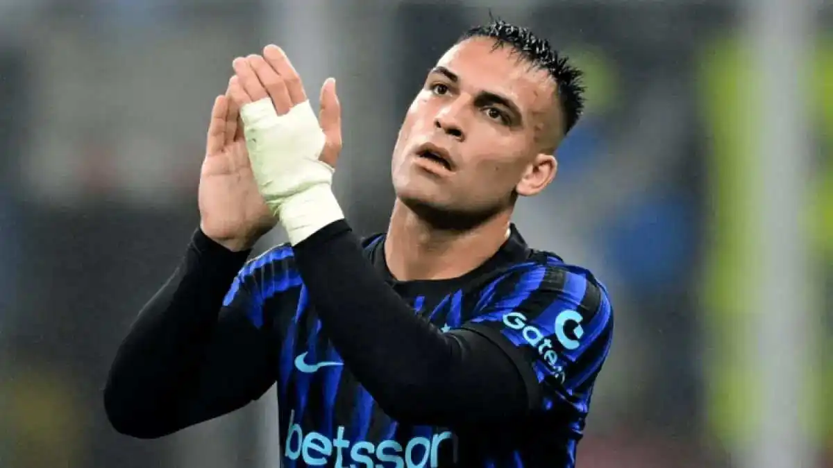 Lautaro Martínez Pilih Bertahan di Inter Milan Meski Ada Ketertarikan dari Barcelona