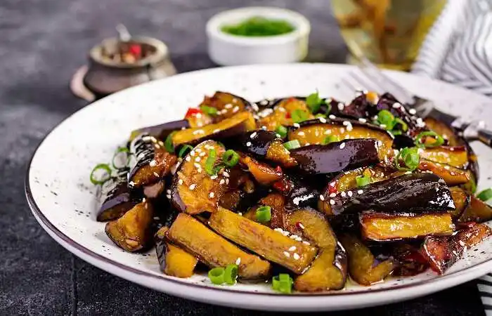 Membuat Oseng Terong Bawang yang Praktis dan Lezat