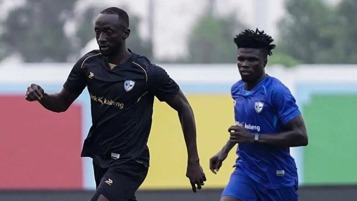 Kembali ke Malang: Makan Konate Hadapi Arema FC bersama Isenmulang Kalteng FC Kembali ke Malang: Makan Konate Hadapi Arema FC bersama Isenmulang Kalteng FC
