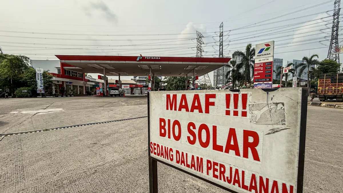 Kewajiban Menunjukkan STNK untuk Pembelian BBM Subsidi di Sumatera Selatan Kewajiban Menunjukkan STNK untuk Pembelian BBM Subsidi di Sumatera Selatan