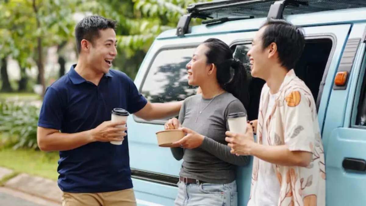 Kehangatan Interpersonal: 9 Kebiasaan Kecil yang Membuat Hidup Lebih Baik
