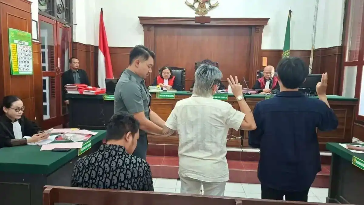 Kasus Penganiayaan oleh Pengusaha Buah di Surabaya