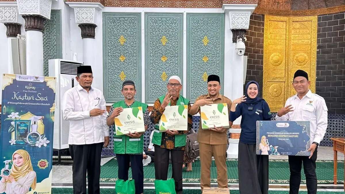 Dukungan untuk 50 Masjid di Banda Aceh Dukungan untuk 50 Masjid di Banda Aceh