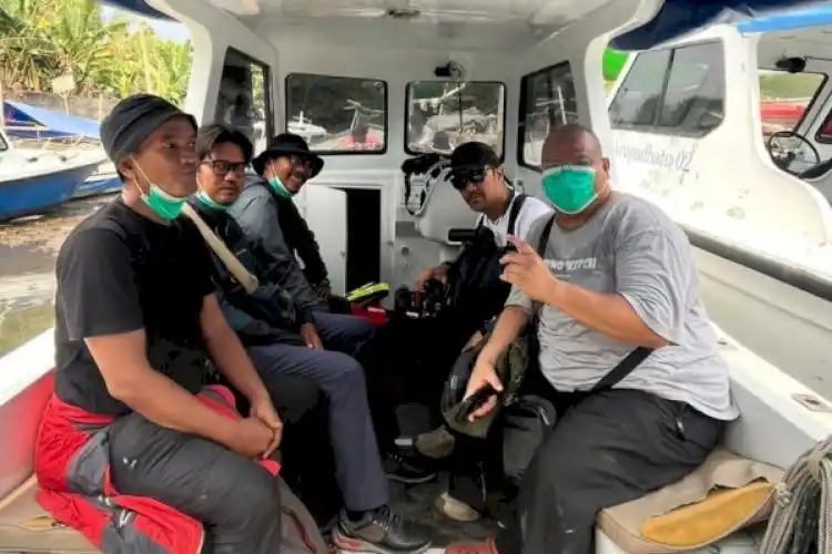 Pencarian Jurnalis yang Hilang di Selat Sunda