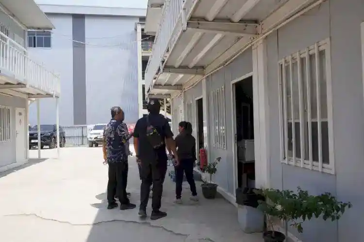 Dua WNA Dideportasi usai Tindakan Imigrasi di Kendal