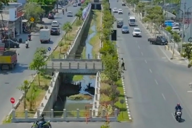 Proyek Pelebaran Jalan Wiyung-Menganti Surabaya Dikebut Proyek Pelebaran Jalan Wiyung-Menganti Surabaya Dikebut