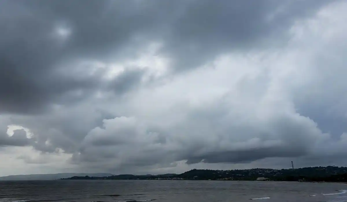 Prakiraan Cuaca di Indonesia Hari Ini: Hujan Petir dan Berawan