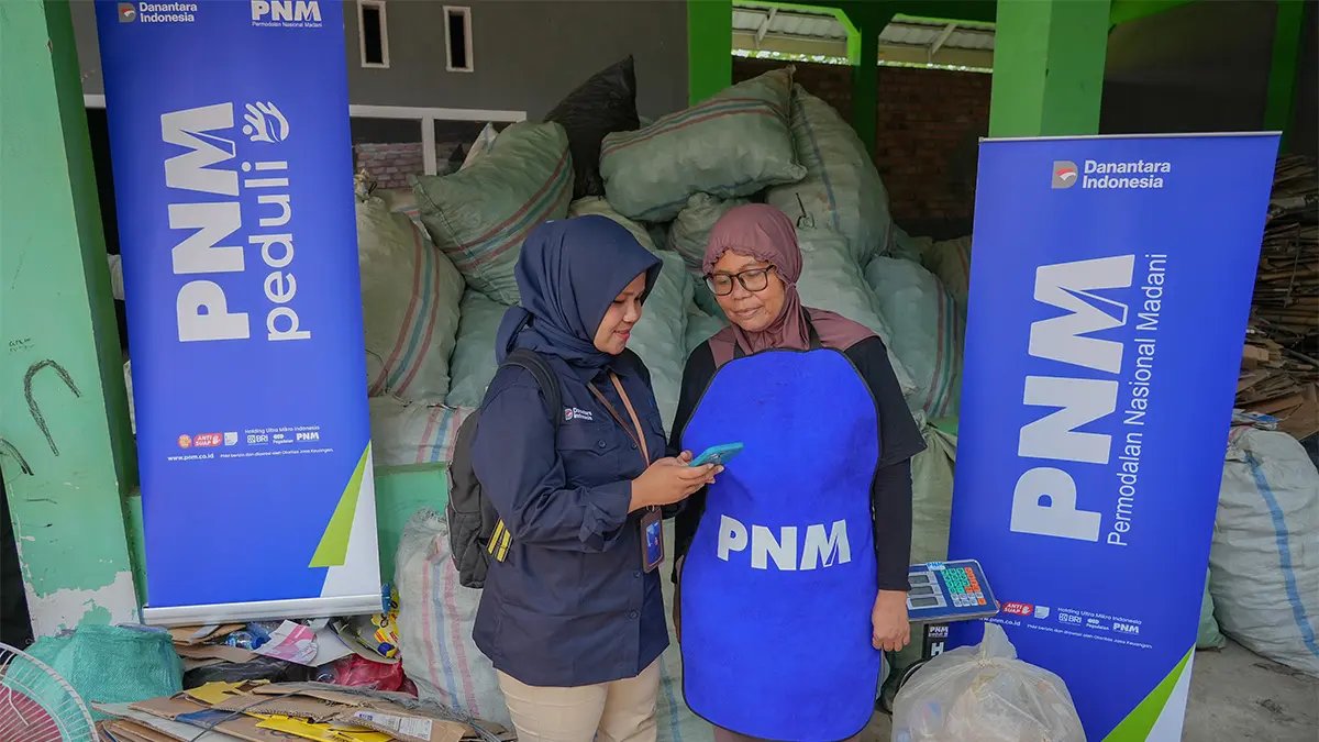 Danau Sipin Kembali Bersinar, Leni Rajut Harapan Bersama Holding Ultra Mikro Danau Sipin Kembali Bersinar, Leni Rajut Harapan Bersama Holding Ultra Mikro