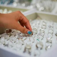 Penurunan Harga Emas Perhiasan Hari Ini, 11 September 2026