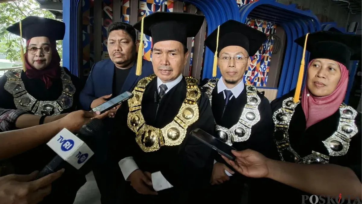 Wisuda ke-42 Politeknik Negeri Jakarta: Pencapaian dan Tantangan Lulusan