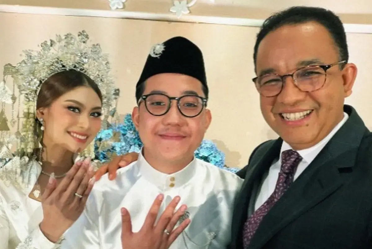 Anies Baswedan Resmikan Kantor Gerakan Rakyat di Makassar Anies Baswedan Resmikan Kantor Gerakan Rakyat di Makassar